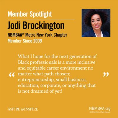 21NBMBAA0117-MemSpotlight-AUG_1080-X-1080 (Demo)