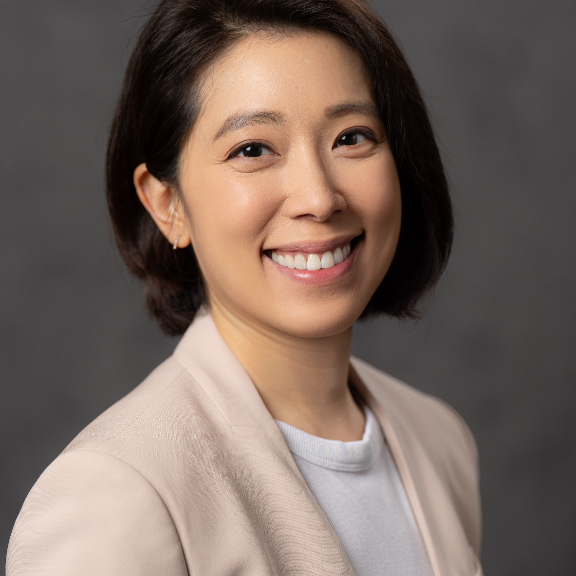 Cheryl Chia Headshot 2025 3-transformed